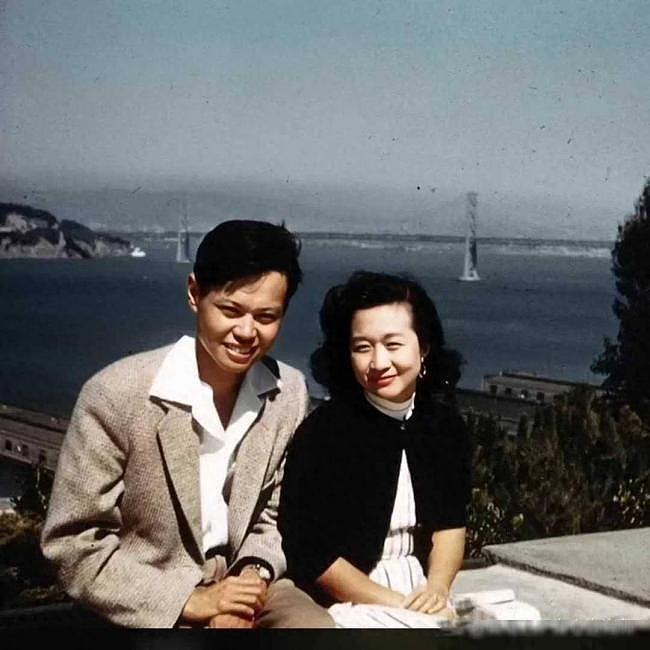 老照片：1971年，杨振宁和岳父岳母在北京（组图） - 5