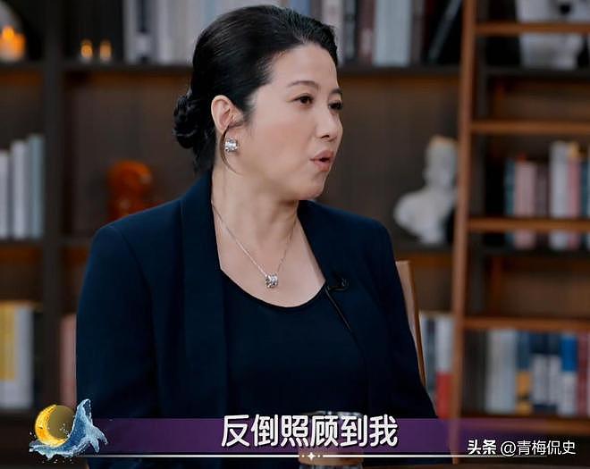 52岁颜丙燕官宣恋情！自曝已停经，小20岁男友被拍，称能接受丁克（组图） - 19