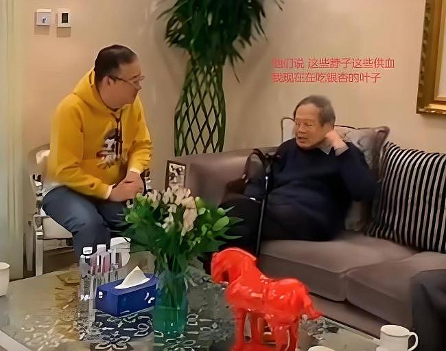 杨振宁八月自曝“脖子供血不足” ，最后状态曝光（组图） - 5