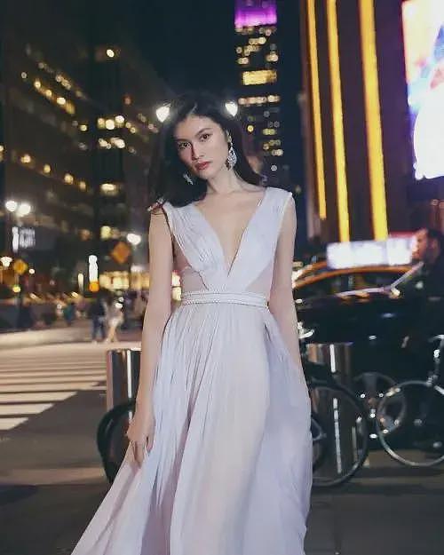“丑小鸭”何穗的上位史：闪离伪富豪，上节目没情商，与奚梦瑶抢代言（组图） - 23