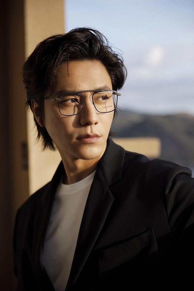 曝陈坤又秘密生俩儿子，同框视频曝光，陈坤方紧急回应引热议（组图） - 12