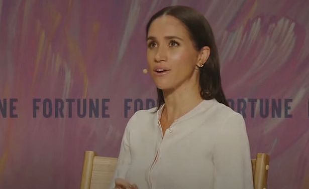 众叛亲离！十月求援信曝哈里最后凄凉：美国梦碎，英国不要，梅根沉默如陌路​（组图） - 13