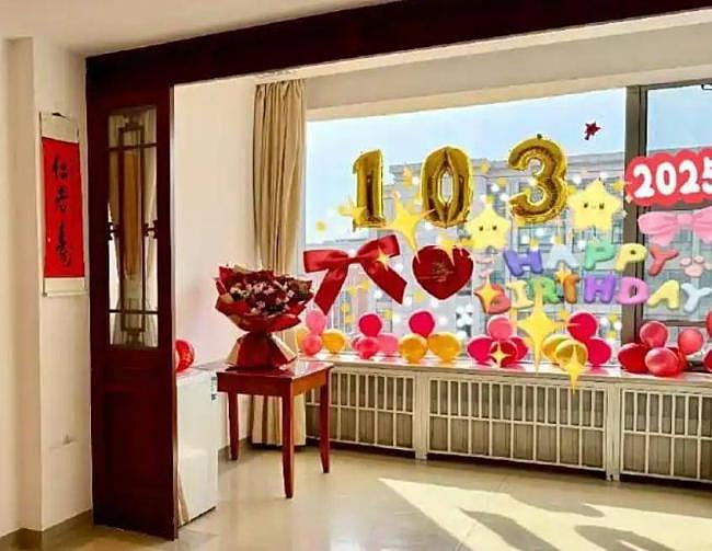 杨振宁八月自曝“脖子供血不足” ，最后状态曝光（组图） - 3