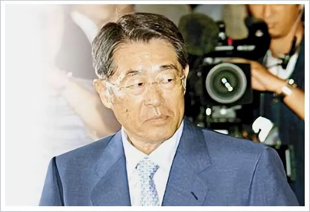 6次问鼎世界首富,71岁沦为阶下囚,如今全身而退,他比许家印更好命(组图) - 5