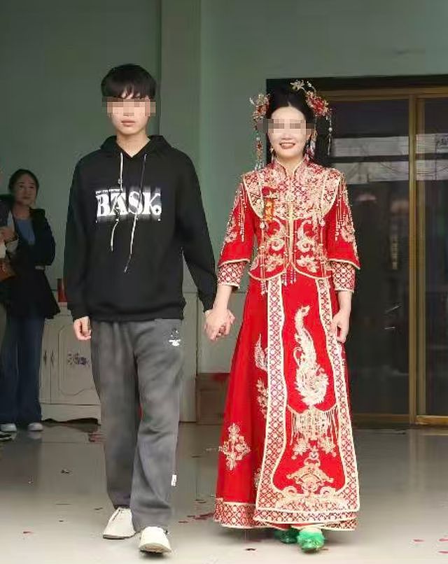 河南高三优培生跳楼自杀，家人发声控诉，被班主任贬低后想不开（组图） - 6