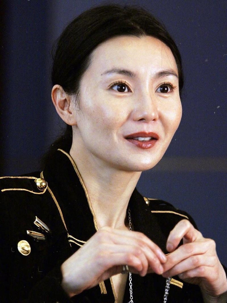 张曼玉拒再婚真相曝！王晶揭梁朝伟不是主因，一句话全网心疼（图） - 1
