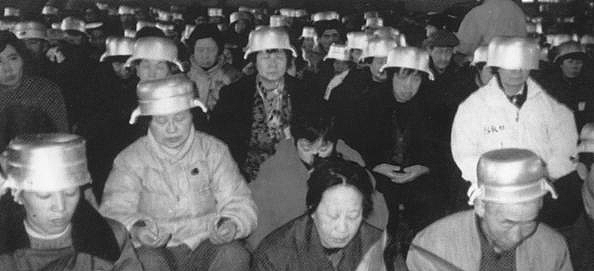 沉迷场导仪的爷奶,正在尝试“科学修仙”(组图) - 14