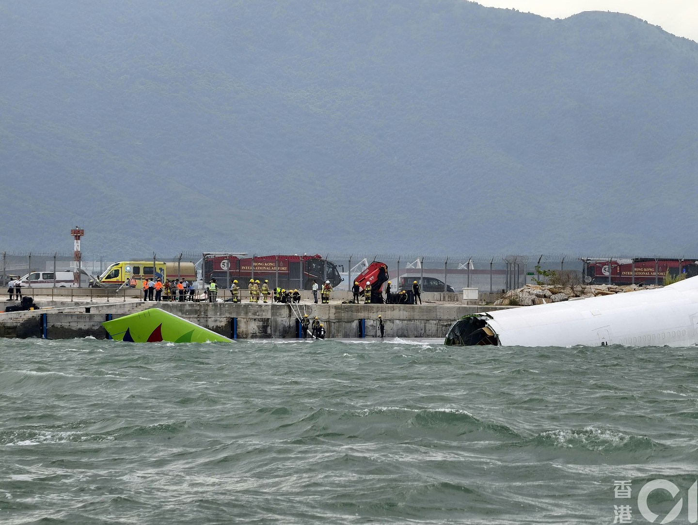 香港机场货机冲落海，Air ACT主打提供额外货运力，过往曾遇致命空难（组图） - 2