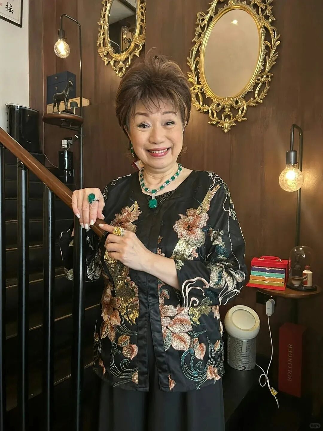 TVB女星新剧备受重视，两大视帝演其儿子，74岁单身坚持不婚主义（组图） - 7