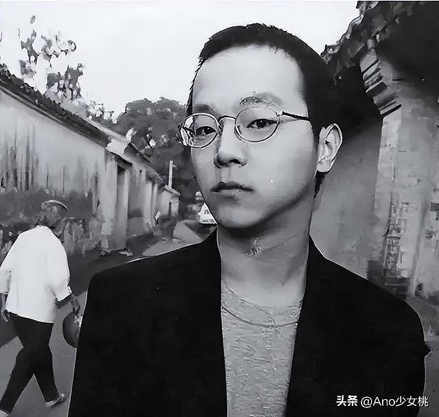 王菲前夫窦唯，潦倒落魄只是表象，北京二环四合院才是真底气！（组图） - 5
