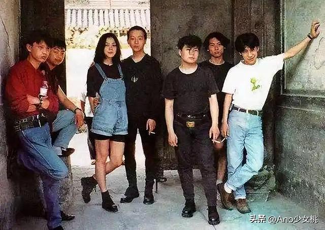 王菲前夫窦唯，潦倒落魄只是表象，北京二环四合院才是真底气！（组图） - 7