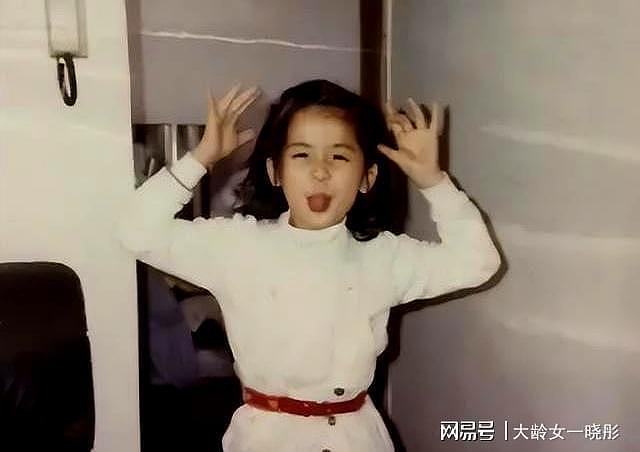 “有仇必报”甩掉陈伟霆,牵手百亿太子,背景强大到无人敢惹(组图) - 3