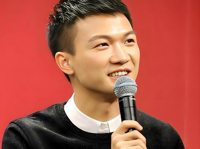 11年后再看周深和李维，一个查无此人，一个“打”了那英的脸（组图） - 3