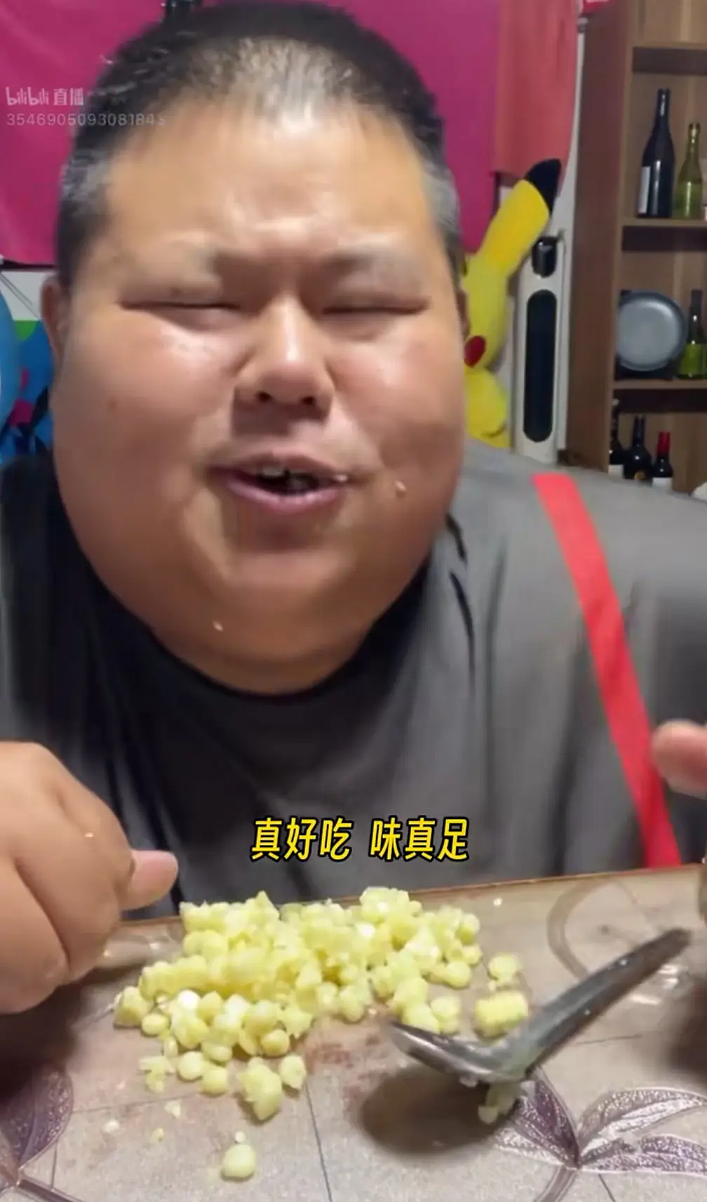 网红突然去世,被围观“最后一刻”(组图) - 17