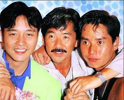 舍弃原配和学生结婚，78岁开演唱会，依然一票难求？（组图） - 4
