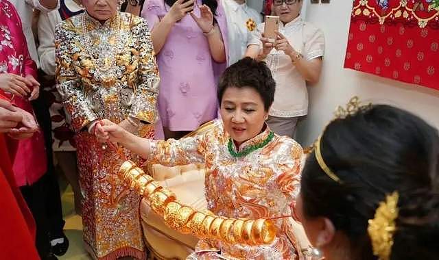 反转！曝何超莲婚礼是亲妈出钱，窦骁不愿签婚前协议，所以没领证（组图） - 11