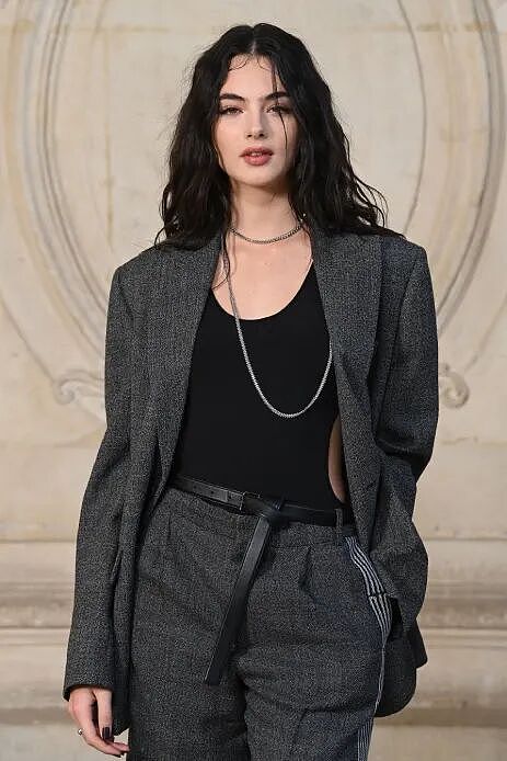 球花女儿绝色碾压，星二代争着走T台，拼爹拼妈的他们谁最一言难尽？（组图） - 11