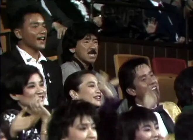 舍弃原配和学生结婚，78岁开演唱会，依然一票难求？（组图） - 5