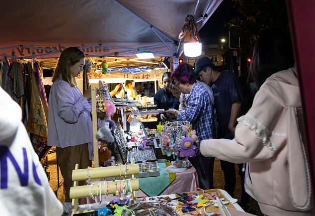 从承诺到辉煌：好事围夜市一周年庆典，点亮步行街新曙光（组图） - 11