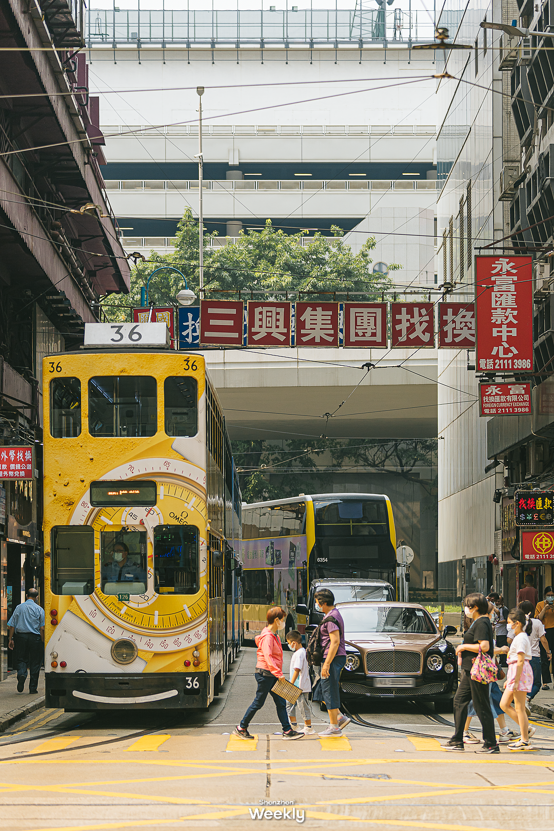 “我花30万读完香港硕士，当酒店前台，月薪1.5万”（组图） - 3