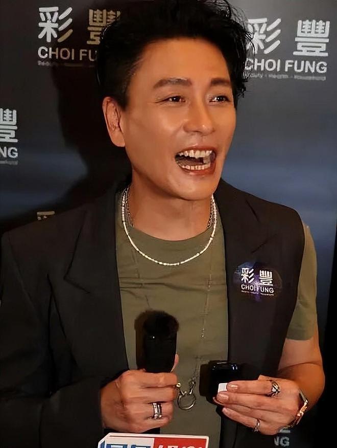 一个豪门赘婿，一个5亿不娶！看到黄宗泽，才明白窦骁成为了笑话（组图） - 6