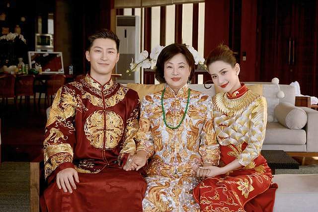 反转！曝何超莲婚礼是亲妈出钱，窦骁不愿签婚前协议，所以没领证（组图） - 18
