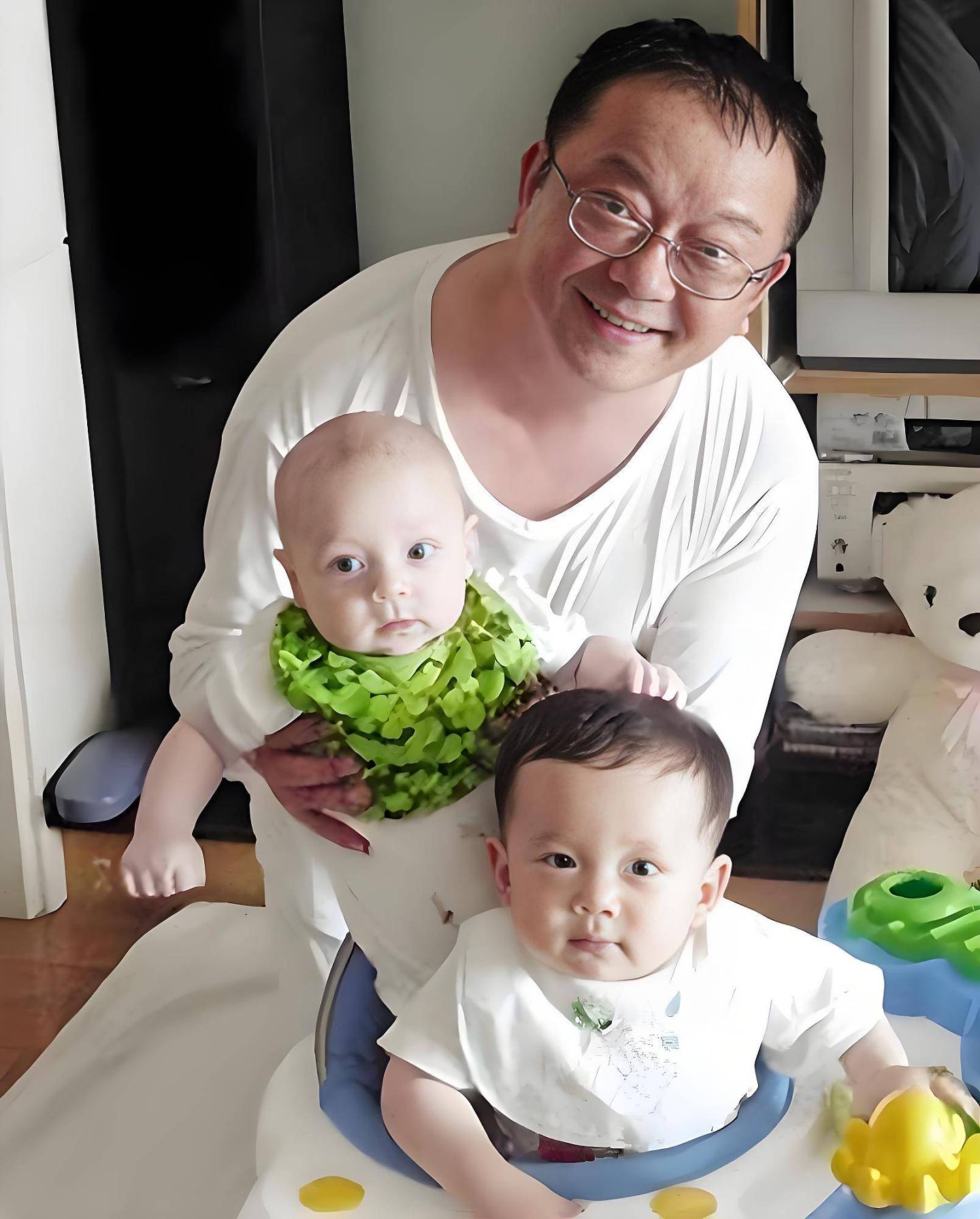 郑艳东：嫁给王刚是真爱，她一个人照顾3个老人（组图） - 9