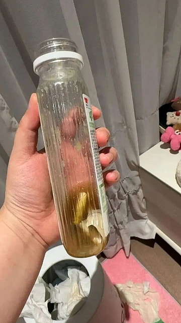 女网红“身体交易”要价太高被顾客赖账,报警双双被抓!网友:她长相和价格差太大?(组图) - 11