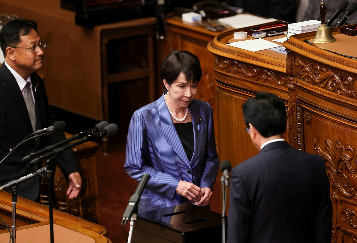 高市早苗当选日本新首相，成为第一位女首相（组图） - 3