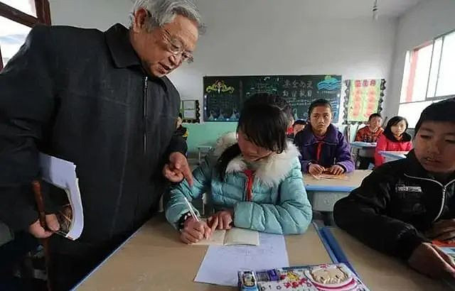 中国外交官退休后杳无音信，10年后揭开谜底（组图） - 22