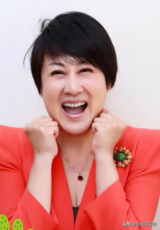 张凯丽34岁嫁给作家，和丈夫相爱30年，偏偏生了个不省心的女儿（组图） - 14