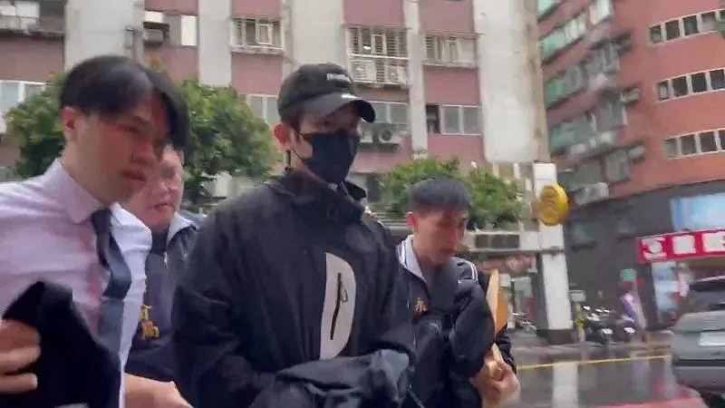 修杰楷承认花15万台币假扮高血压!不够严重,最终服5个月替代役(组图) - 3