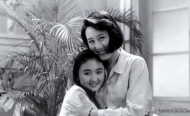 张凯丽34岁嫁给作家，和丈夫相爱30年，偏偏生了个不省心的女儿（组图） - 8