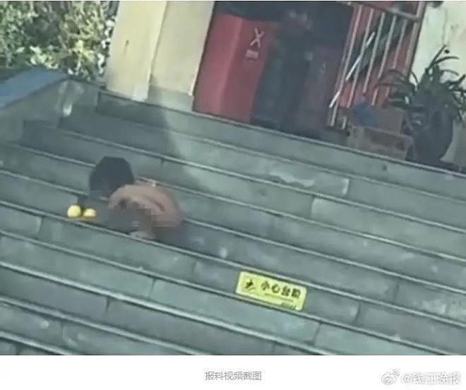 高学历父母“野人式养娃”:监护权≠为所欲为(组图) - 3