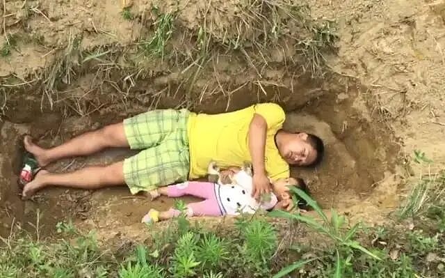 【情感】被100万医疗费压垮，父亲为2岁重病女儿挖坟！8年后他们怎样了（组图） - 1