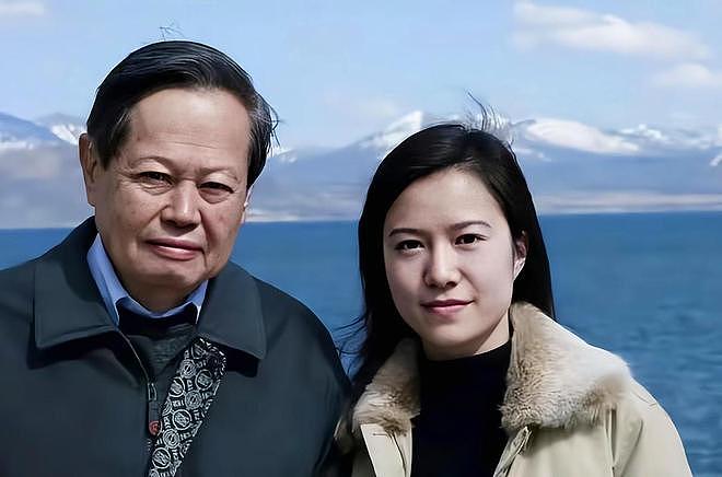 从质疑到理解，原来49岁无儿无女的翁帆，早被杨振宁安排好了退路（组图） - 17