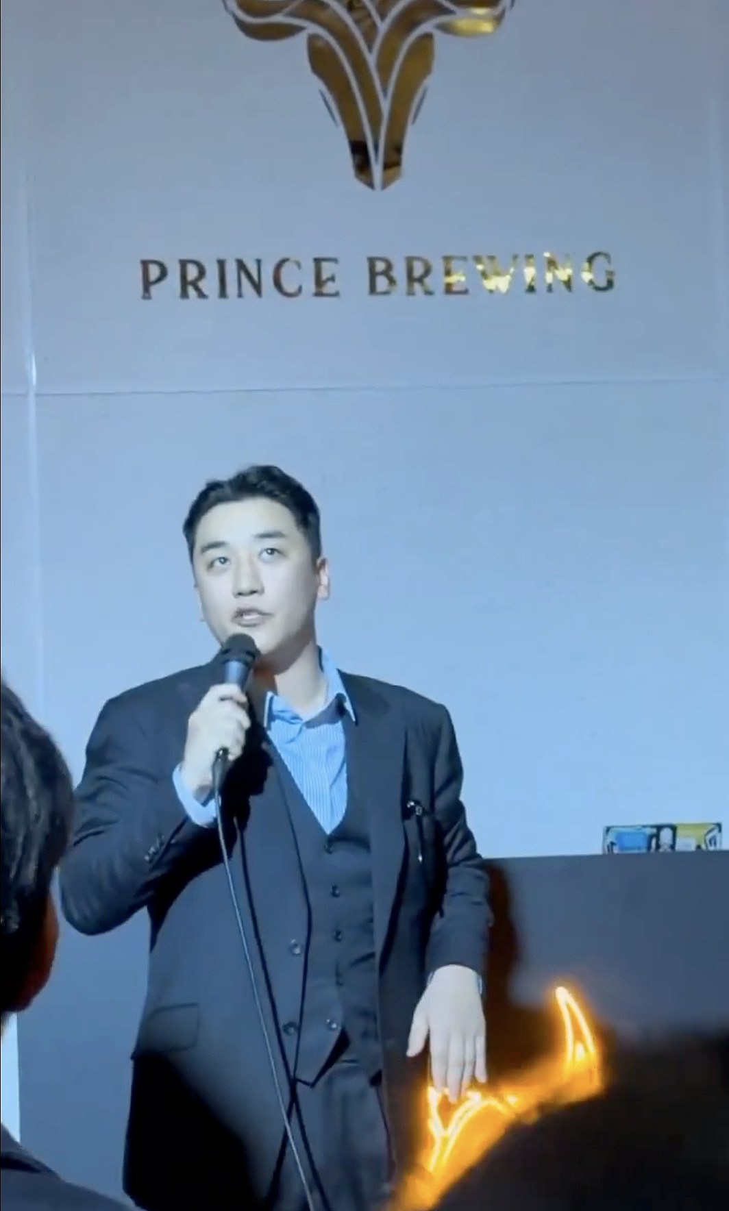 涉诈骗陈志柬埔寨太子银行陷挤提，韩星胜利曾为其酒吧站台（视频/组图） - 5
