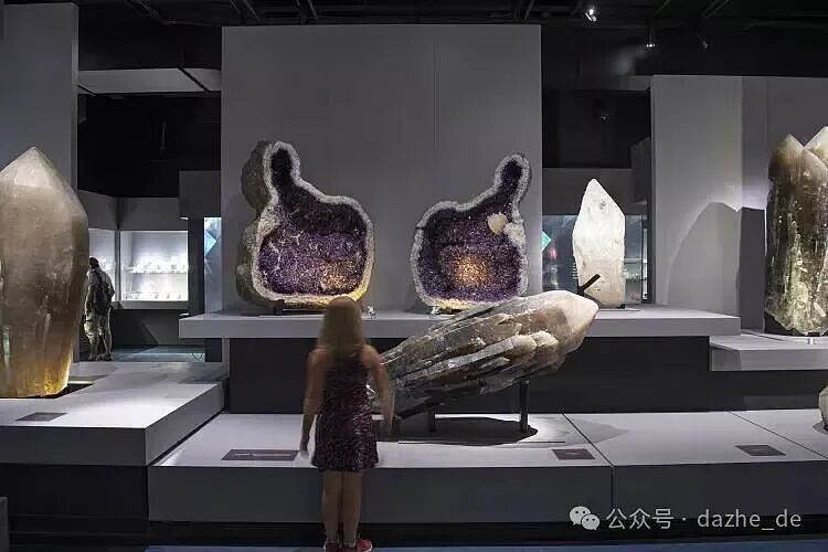 巴黎博物馆惊现黄金大劫案！中国女子盗走澳洲出土的5公斤巨型金块，跨国逃亡被捕（组图） - 2