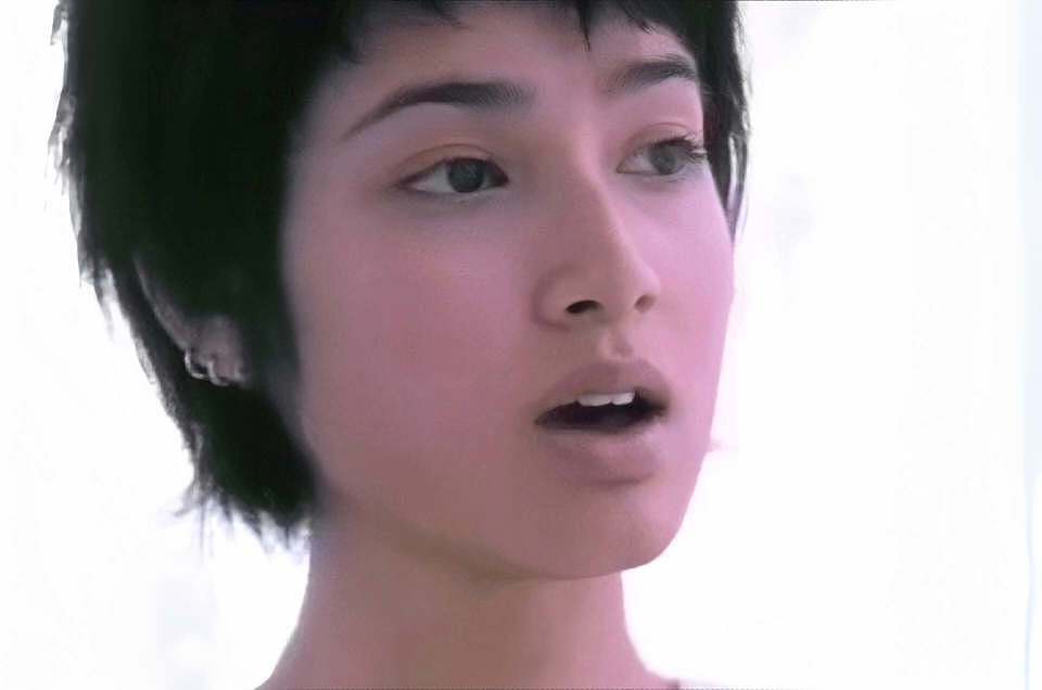 香港知名混血女星状态冻龄，嫁入豪门风韵犹存，不介意当后妈（组图） - 10