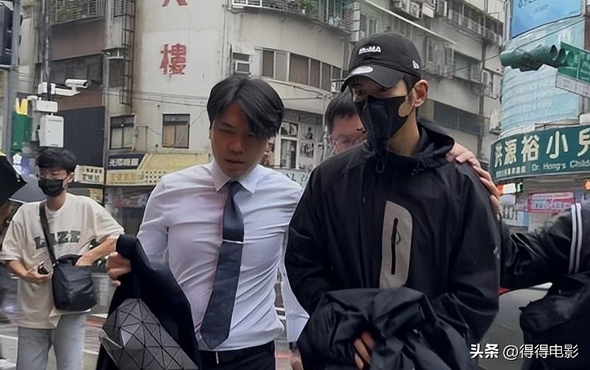 已承认造假逃兵役，“免兵役四天王”已经栽了一个，剩下的呢（组图） - 3