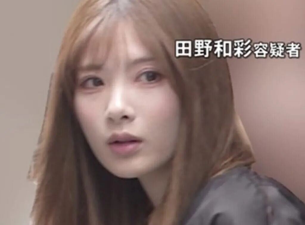 日本21岁酒吧恶女逼同事接待400名客人,却因美照爆红(组图) - 2