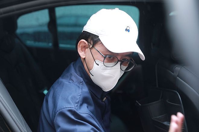 黄子佼为脱罪庭上卖惨！自曝离婚请求轻判，律师痛批毁掉别人一生（组图） - 1