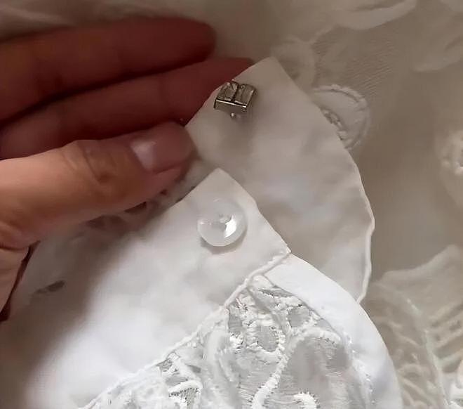 女子直播间花88.89元买到自己捐赠的衣服，专属纽扣成凭证（图） - 1