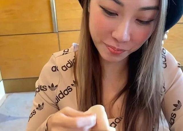 香港过气女星准备复出,一脱成名后突然息影(组图) - 8