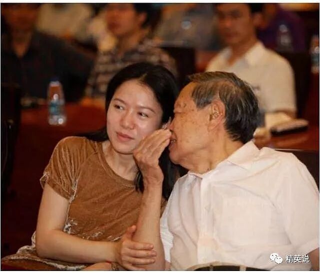 21年婚姻路，送别杨振宁，翁帆还好吗？（组图） - 4