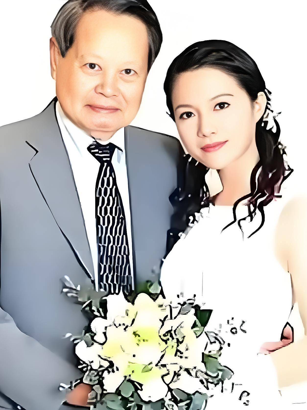 杨振宁病逝,妻子翁帆沉浸在悲痛中(组图) - 7