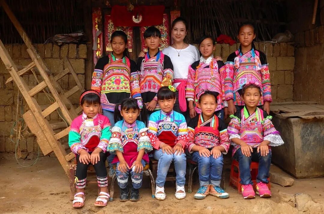 在猪肉铺里跳芭蕾、被2.3亿人热议的山村女孩，登上了央视舞台（组图） - 53