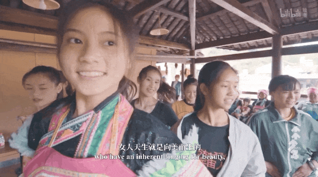 在猪肉铺里跳芭蕾、被2.3亿人热议的山村女孩，登上了央视舞台（组图） - 44