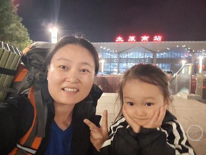 90后单亲妈妈3岁女儿“穷游”5国：出国20天只花1600元（组图） - 4