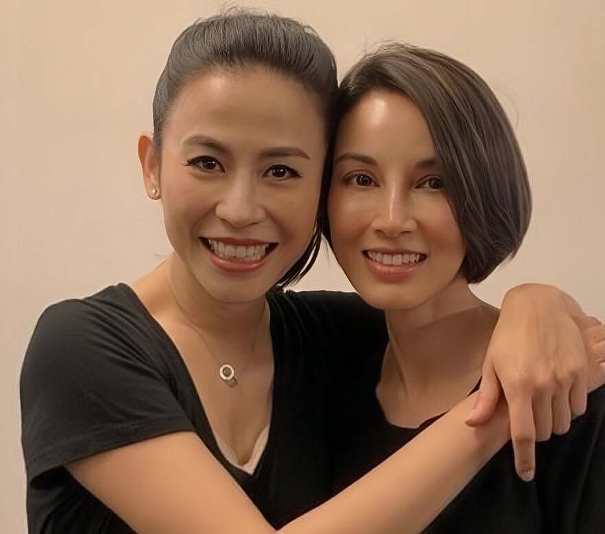 香港知名混血女星状态冻龄，嫁入豪门风韵犹存，不介意当后妈（组图） - 4
